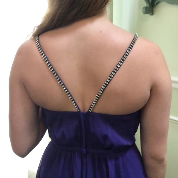 Dress - Picture 6 of 6